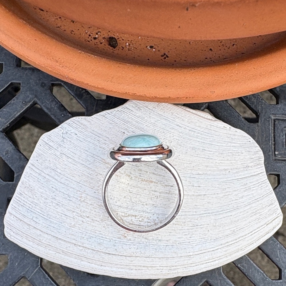 Sterling Silver Oval Larimar Ring Size 8 Modern Minimalist Cabochon Light Blue - Picture 10 of 11